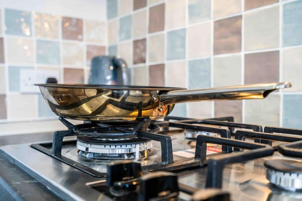 Beautiful Flat With Free Parking Apartment Birmingham Exterior foto